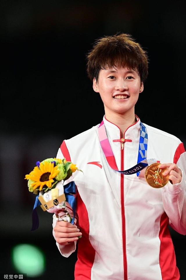 国羽训练赛陈雨菲(陈雨菲夺得女单奥运冠军)(2)