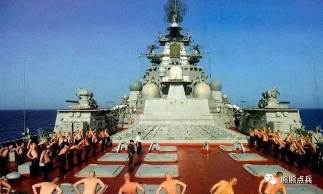 满载排水量26000吨，装备导弹超过500枚！如今却混到卖废铁地步
