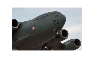 ​小沈阳和沈春阳（小沈阳庆结婚17周年）