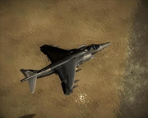 飞行员为保命弃机跳伞,战机砸向学校,90多名学生当场死亡