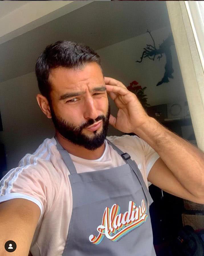 安东尼奥·委拉斯凯兹个人资料写真作品