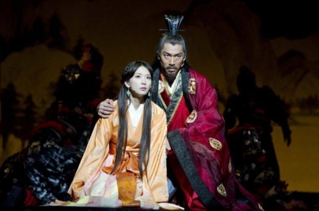 林志玲与日本艺人闪婚，改名“黑泽志玲”，新郎霸气回应恋爱史