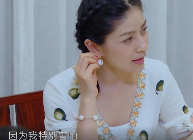 胡可个人资料（胡可自曝跟沙溢领证那天）