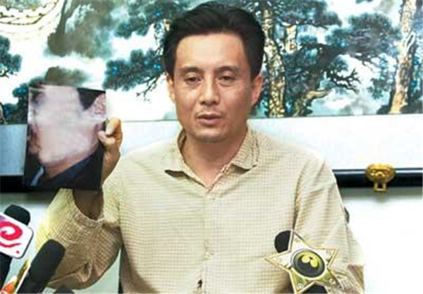 张卫健为什么打王伯昭真相揭秘,王伯昭活该被打人品怎么样很差吗