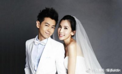 ​林志颖的双胞胎儿子，遗传了夫妻二人的颜值，笑起来也很漂亮