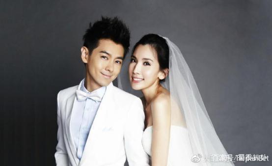 林志颖的双胞胎儿子,遗传了夫妻二人的颜值,笑起来也很漂亮