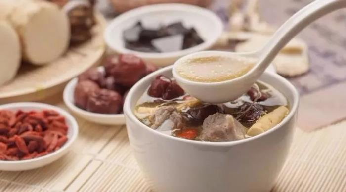 养生壶可以煮哪些东西 16款秋季养生壶食谱大全(1)_