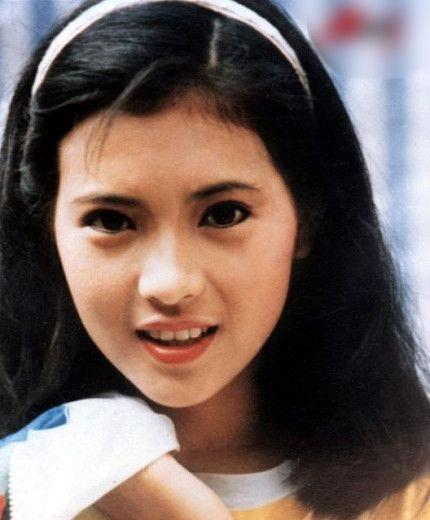 刘德华曾拿10万帮助蓝洁瑛,二人是何关系?难怪华仔红三十年!