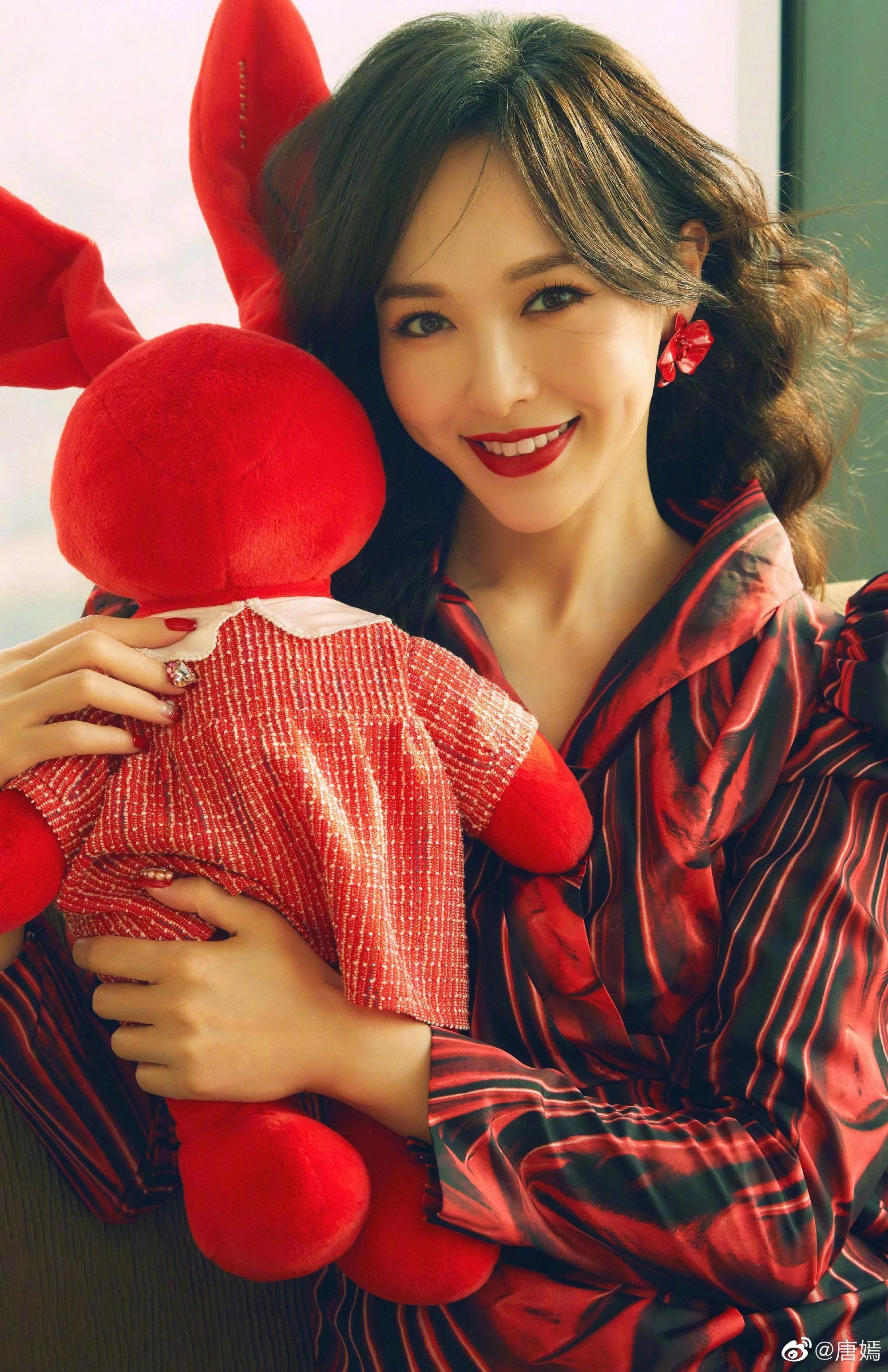 唐嫣终于进组拍戏,婚后停工多年,终于回归事业心,演员糖要来了