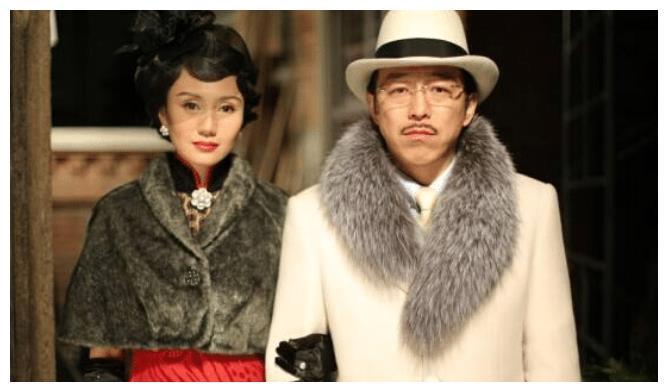 44岁黄渤妻子照片曝光,原来是我们熟悉的她,难怪两人如此恩爱