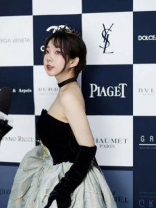 ​兔牙喵喵事件揭秘：网红行业的兴衰与变迁