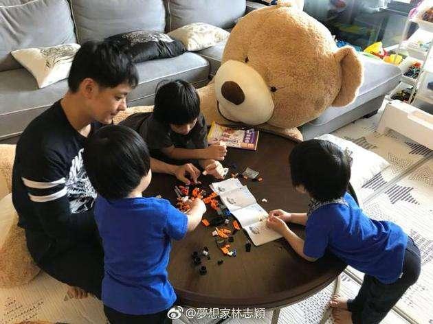 林志颖儿子Kimi终于露脸,9岁身高140cm,变长腿少年