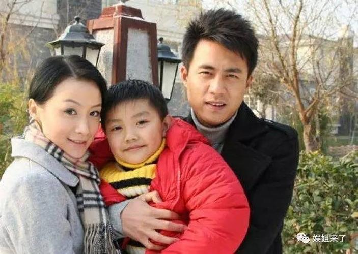 黄海波和姚芊羽，姚芊羽的老公资料(姚芊羽和黄海波的笑着活下去)