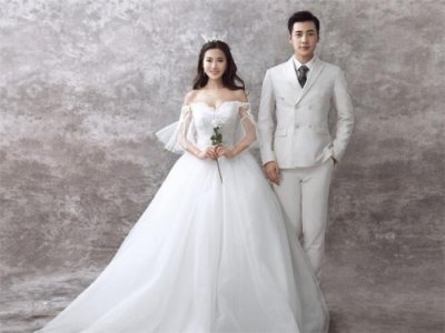 ​结婚两周年纪念日心情短语（结婚二周年纪念日怎么发朋友圈）