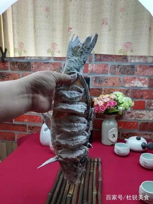 糖醋黄河鲤鱼详细做法 更有传统糖醋汁调配方法!