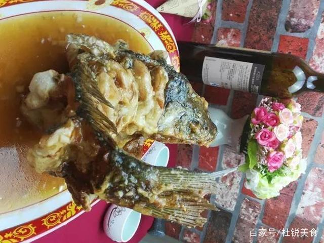 糖醋黄河鲤鱼详细做法 更有传统糖醋汁调配方法!