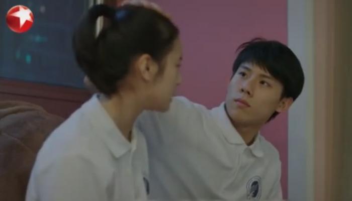 小欢喜结局：方一凡英子考入同一城市锁CP，另外一对却分道扬镳