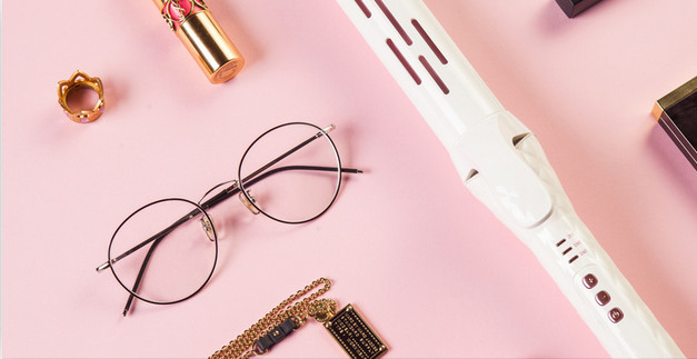 女人学什么手艺最赚钱又有工作：女孩子学什么手艺好学又赚钱？