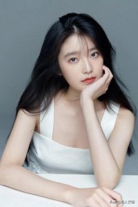 ​柴蔚——活力美少女