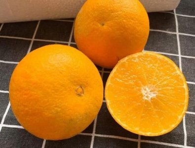 ​吃果冻橙要注意什么，爱媛果冻橙怎么吃最好？