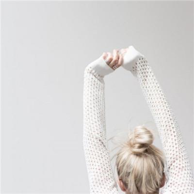 简单高雅纯白色系头像图片