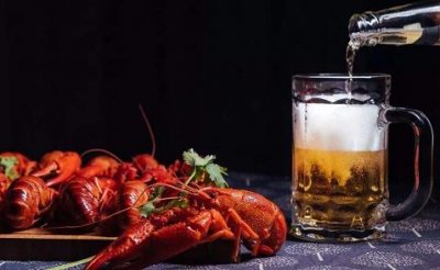 ​82的拉菲为什么贵(82年的拉菲为什么贵)