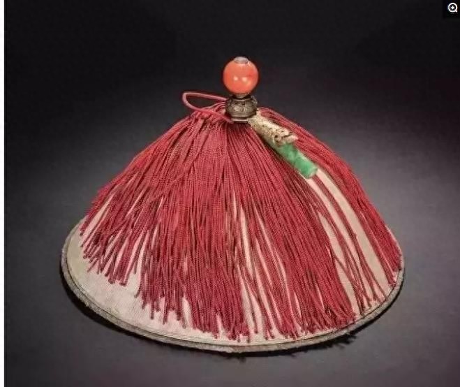 清代官员帽子最高处那颗“顶珠”，到底有多值钱？