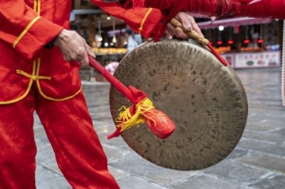 ​压岁钱的起源是什么？和中国的其他传统习俗有何关联？