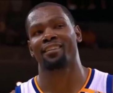 ​斯嘉丽洗澡水是什么梗？杜兰特曾公开宣布喜欢斯嘉丽