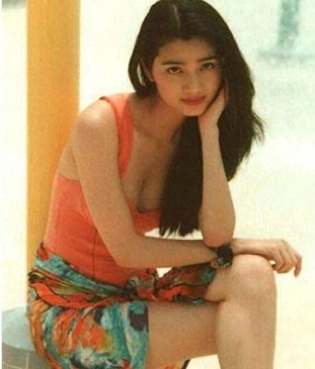 洪欣:一代玉女掌门人,天生丽质,令人心动