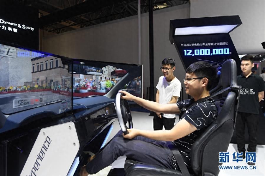 2018重庆车展拉开帷幕