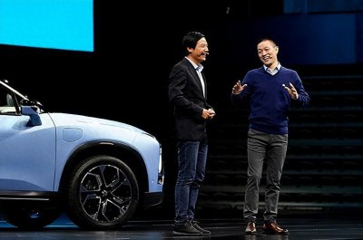 ​雷军51岁跨界造车，3年新车上市，他的效率密码是什么？