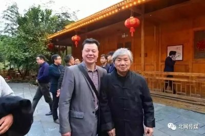 ​老后，他让世界读懂神秘花瑶！