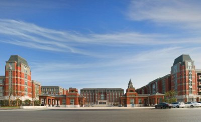 ​立体阅读 培养精神明亮的人——江苏省锡东高级中学办学特色侧记