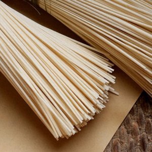 ​挂面的美味魔法：解锁煮挂面的绝佳技巧