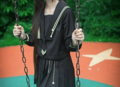 ​唯美惊艳的段落40字(唯美惊艳的段落40字，有修辞手法)