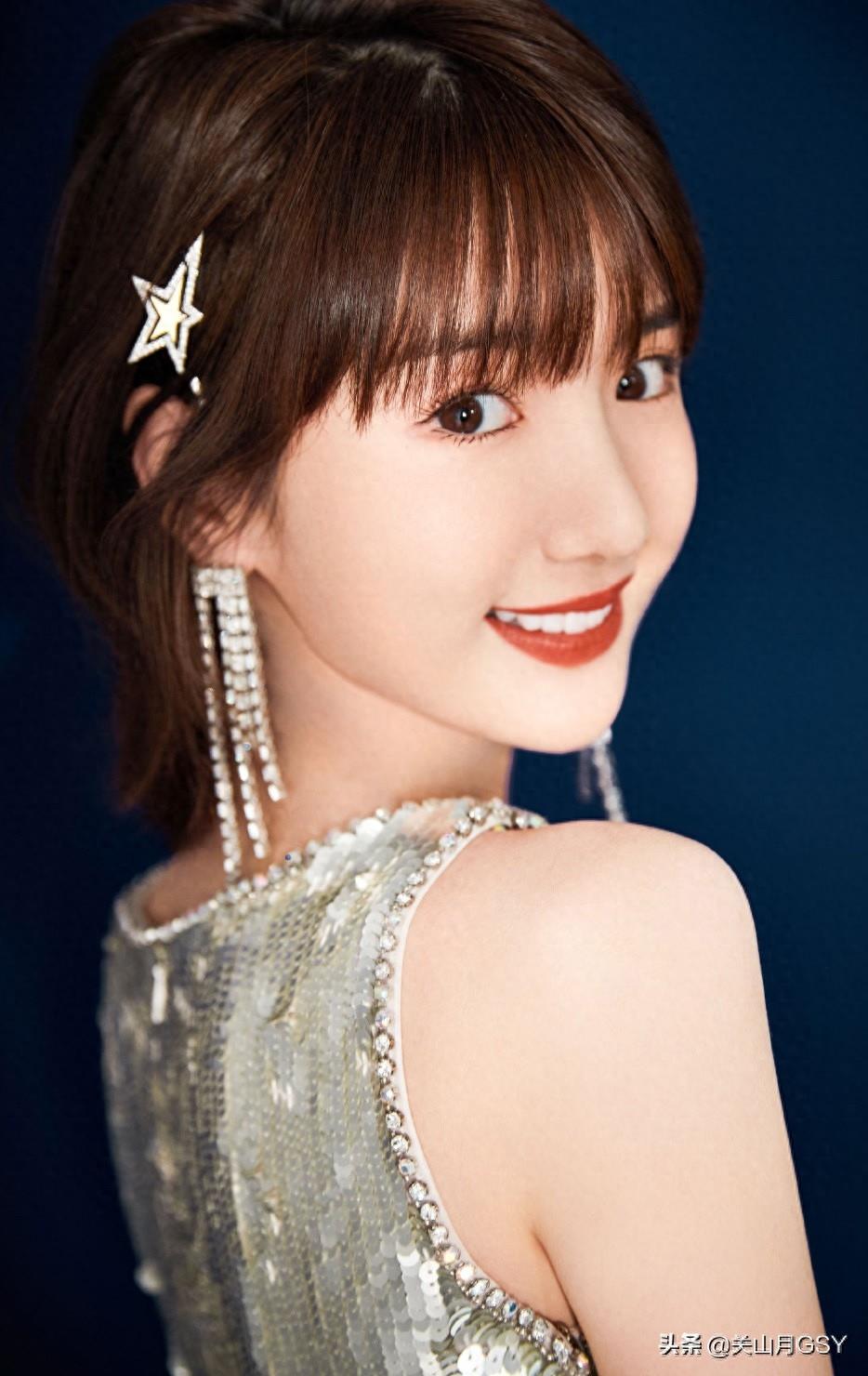 毛晓彤，《甄嬛传》中“瑛贵人”的扮演者，清纯秀丽、甜美可爱