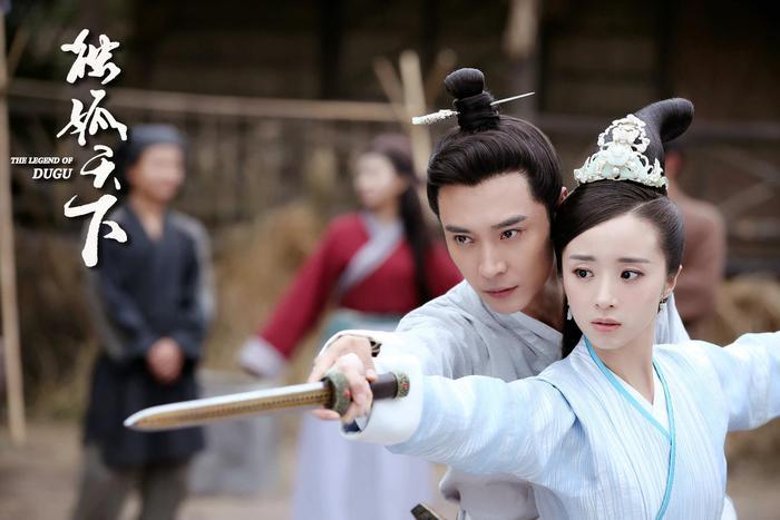 这么抠门的张丹峰对经纪人毕滢却这么大方？洪欣你还管钱吗？