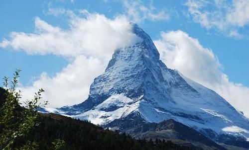 阿尔卑斯山脉的最高峰是什么峰