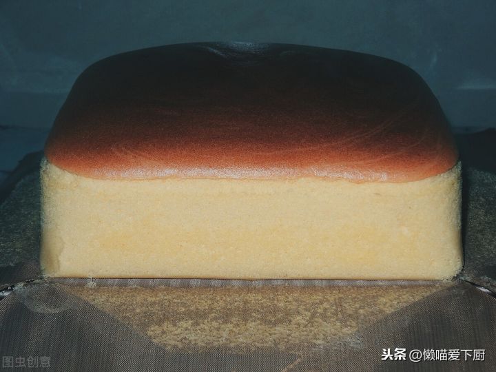 古早蛋糕和戚风蛋糕的区别（古早和戚风具体区别讲解）