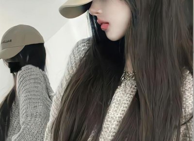 ​看了老公的电脑，才发现他外面有人了