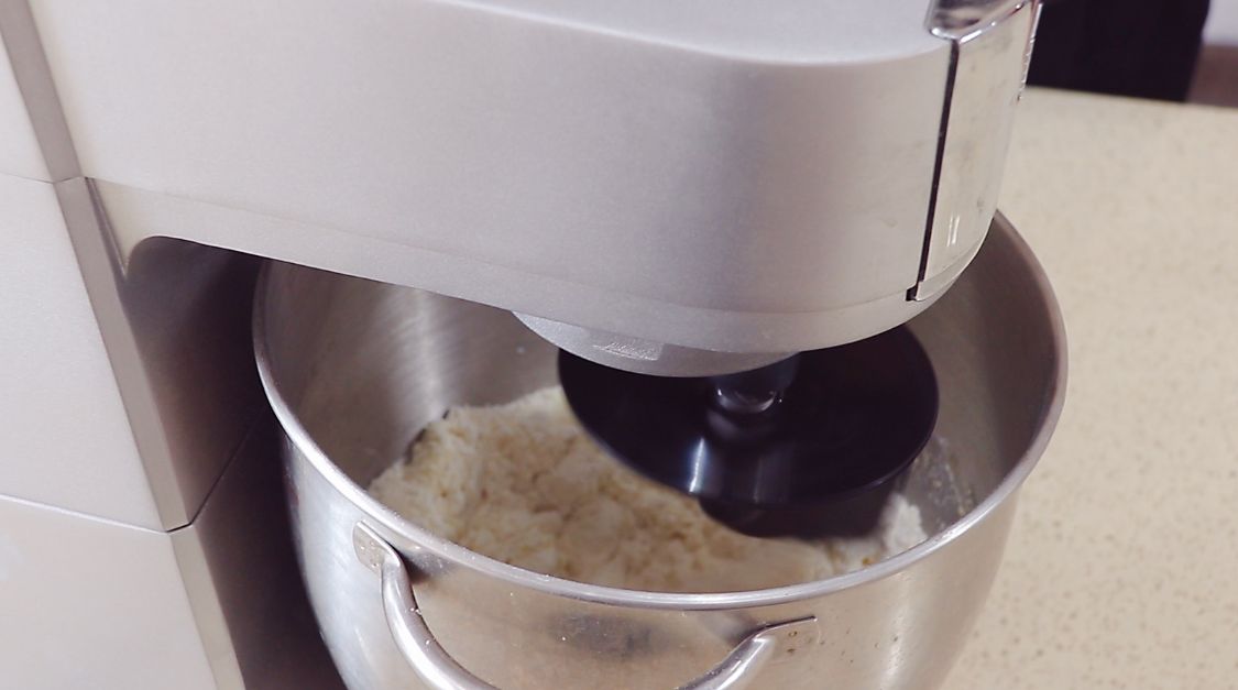 焖馒头的做法大全家常便饭（教你1招蒸出蓬松香软的馒头）