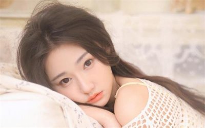 ​如何让女孩主动对自己有肢体接触