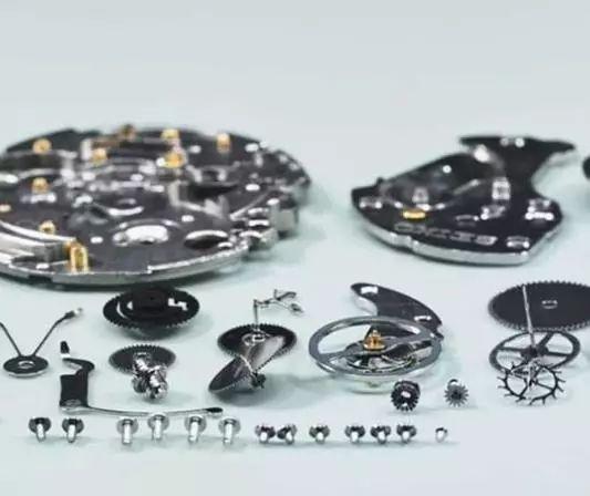 手表维修小常识（手表维修时该注意哪些事项）(8)