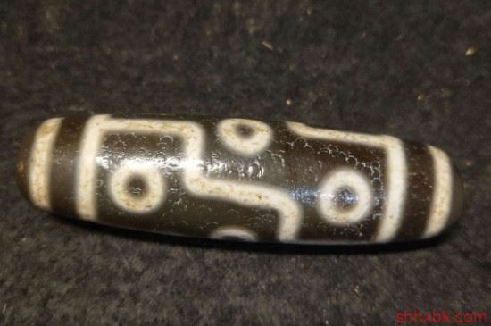 九眼天珠如何辨别真假