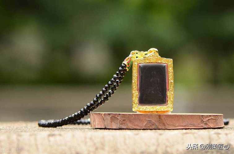 佛牌的由来是什么(了解真正的起源)