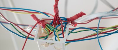 ​电线l和n代表什么