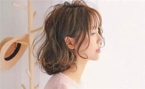 女生说没干嘛该怎么高情商回复他