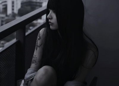 ​一位母亲的告诫：“女儿，谈恋爱，要敢于在爱情里受伤”