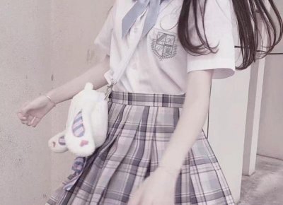 ​北京请一个律师大约要多少钱